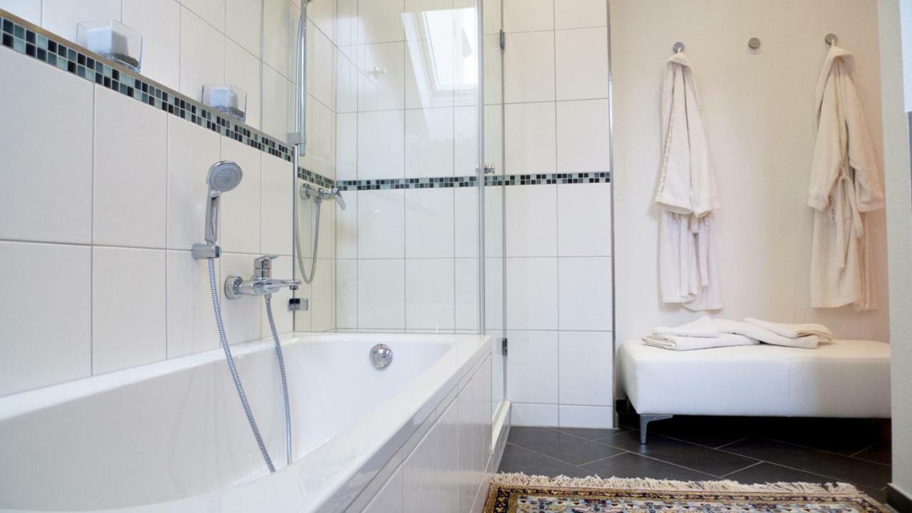 באדן-באדן Ekatarina Apartments מראה חיצוני תמונה